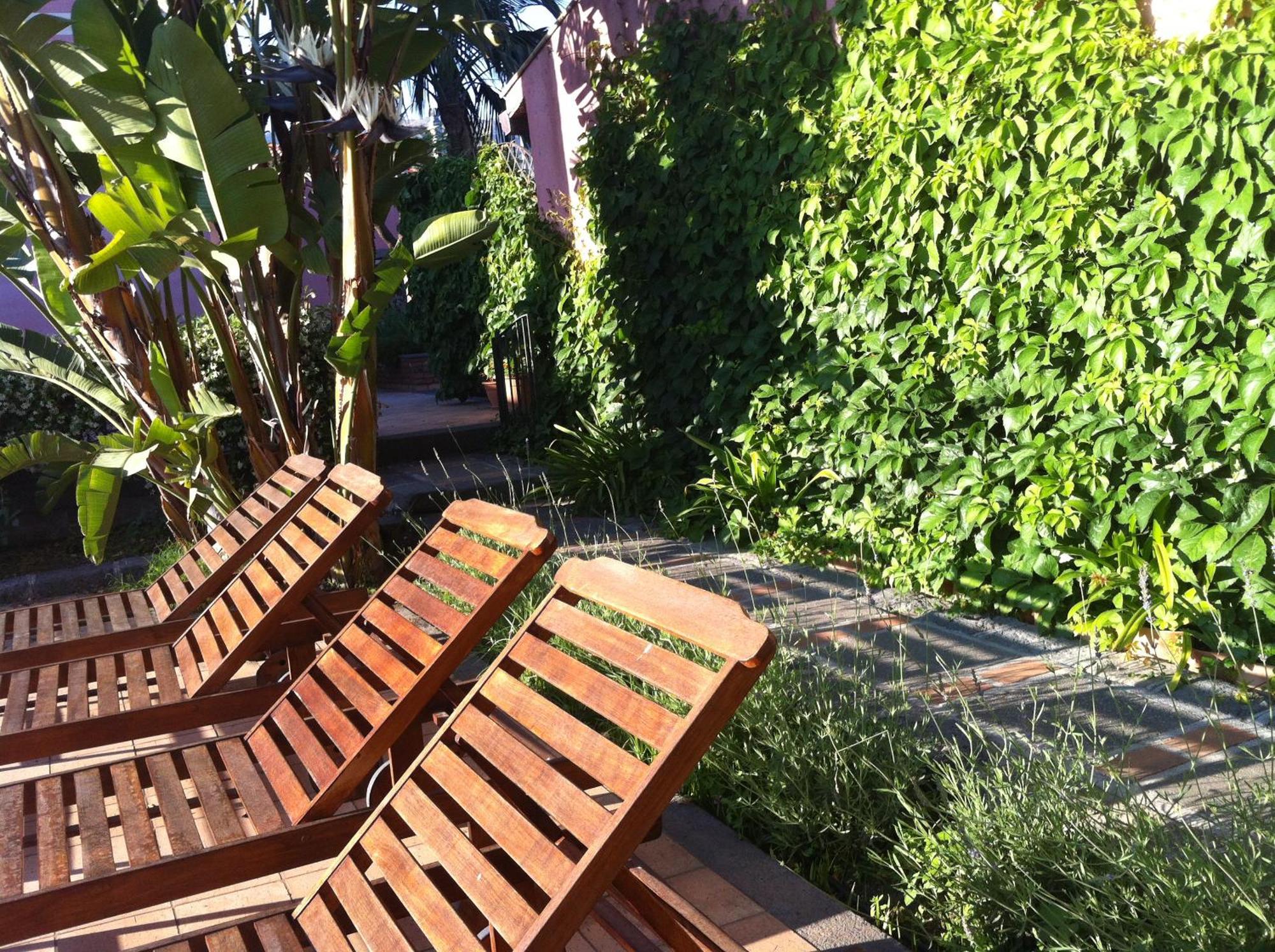 Il Giardino Segreto Bed & Breakfast Trappitello Bagian luar foto